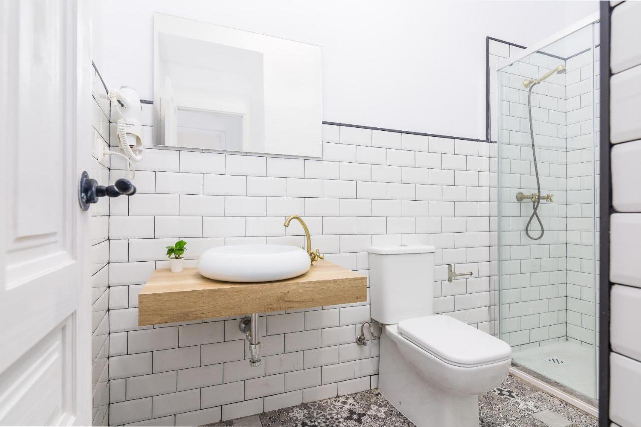 Suite Homes Apartamentos Plaza De La Merced Málaga Eksteriør billede
