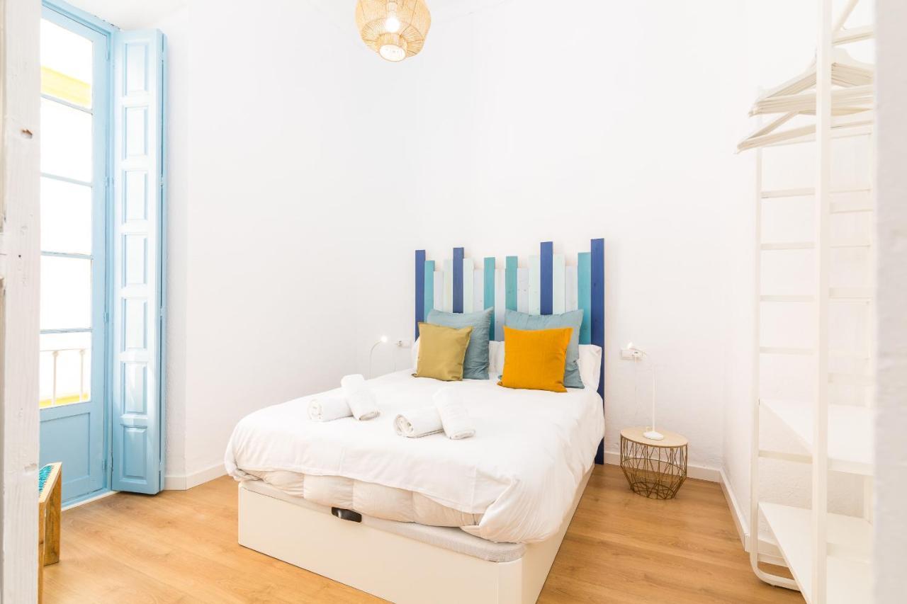 Suite Homes Apartamentos Plaza De La Merced Málaga Eksteriør billede
