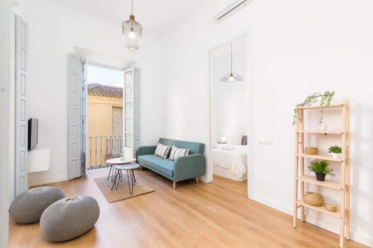 Suite Homes Apartamentos Plaza De La Merced Málaga Eksteriør billede